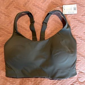 Lululemon all powered up bra